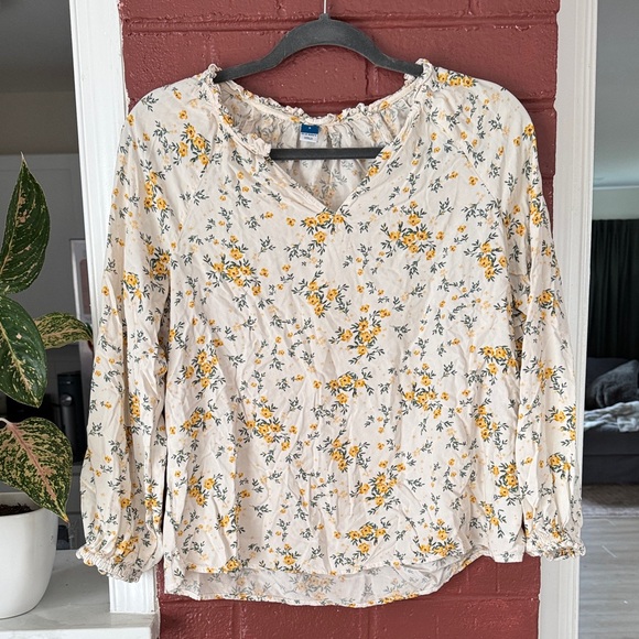 Old Navy Tops - Old Navy Yellow and Cream Floral Blouse